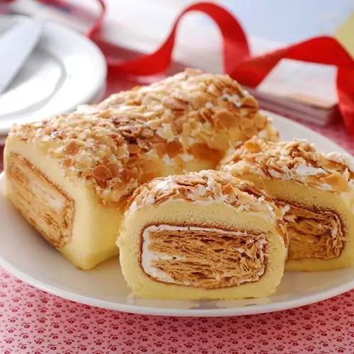大约于英国13世纪时出现
